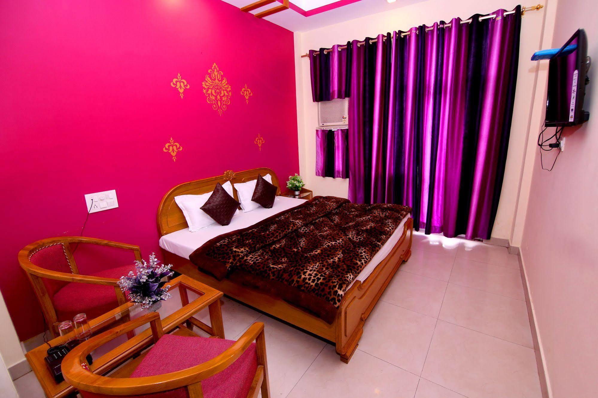 Hotel Sunshine Haridwār Buitenkant foto